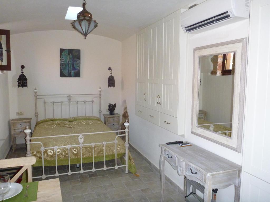 Bright Sun Villas Chalki Town Habitación foto